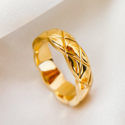 Free Shipping For Golden Plated Narrow Mixed Metal Twist Ring