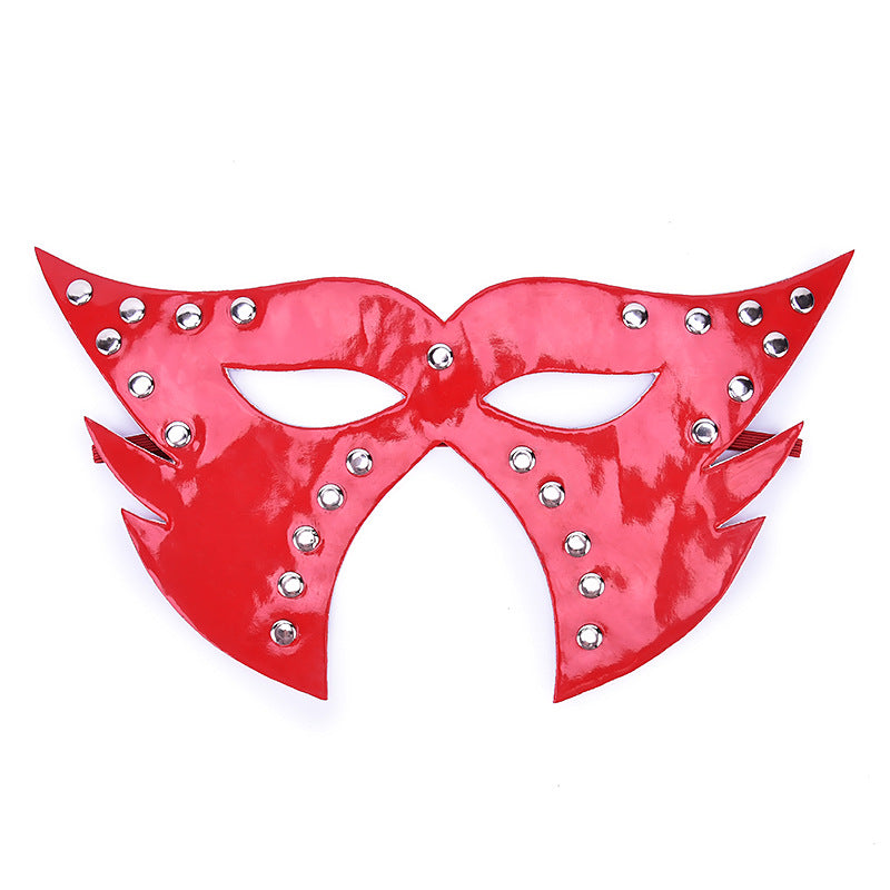 Nightclub Style Patent Leather Fox Eye Mask