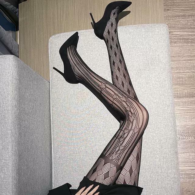 Sexy Asymmetric Pattern Sexy Hollow Out Trend Long Tube Bottomed Pantyhose