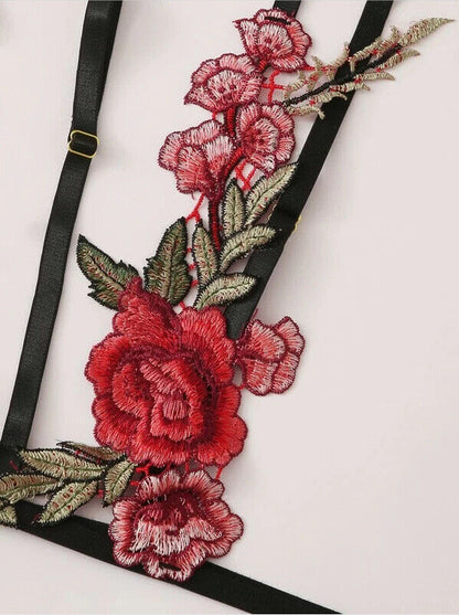 Sexy Three-point Embroidery Transparent Pajama Lace Suit Nightdress