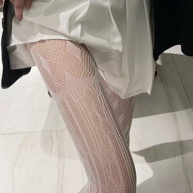 Sexy Asymmetric Pattern Sexy Hollow Out Trend Long Tube Bottomed Pantyhose