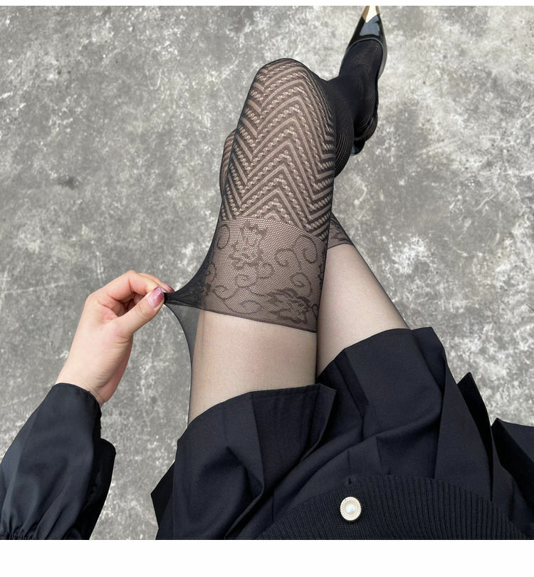 Wavy Silk Stockings Are Sexy Splicing Fake High Tube Pantyhose