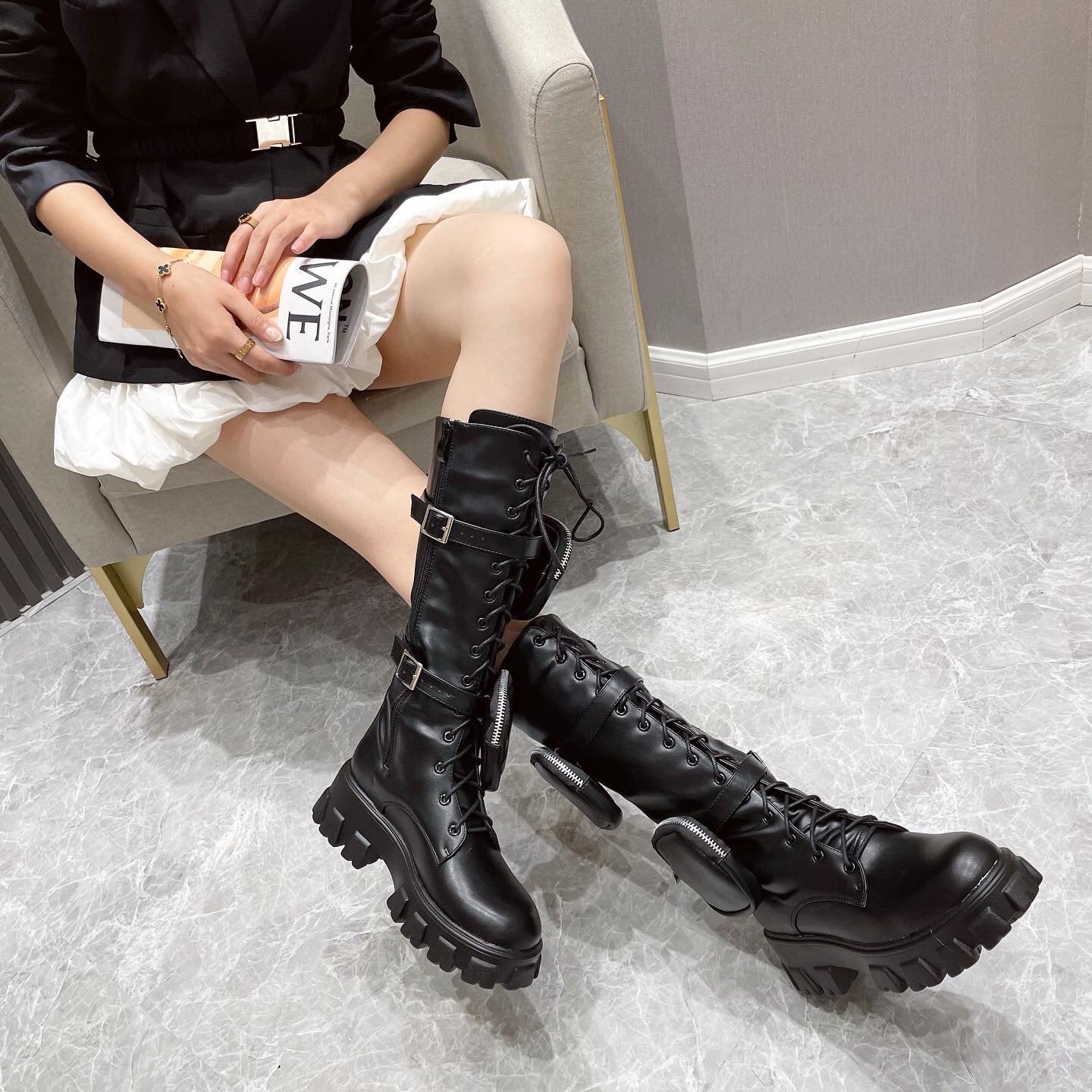 Double Pocket High Tube Thick Heel Bandage Boots