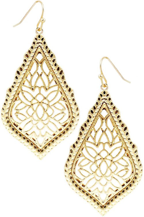 Free Shipping For QUATRE FOIL CUT OUT FILIGREE DANGLING EARRING