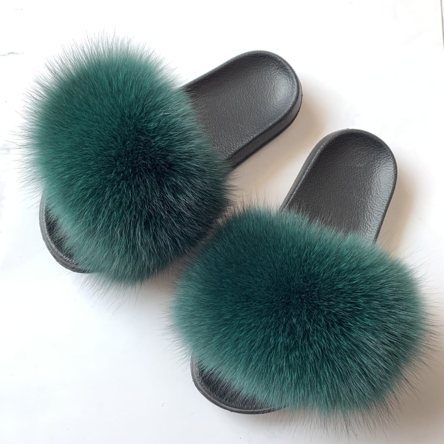 Luxury Faux Fur Slides - Women's Comfy Sandals