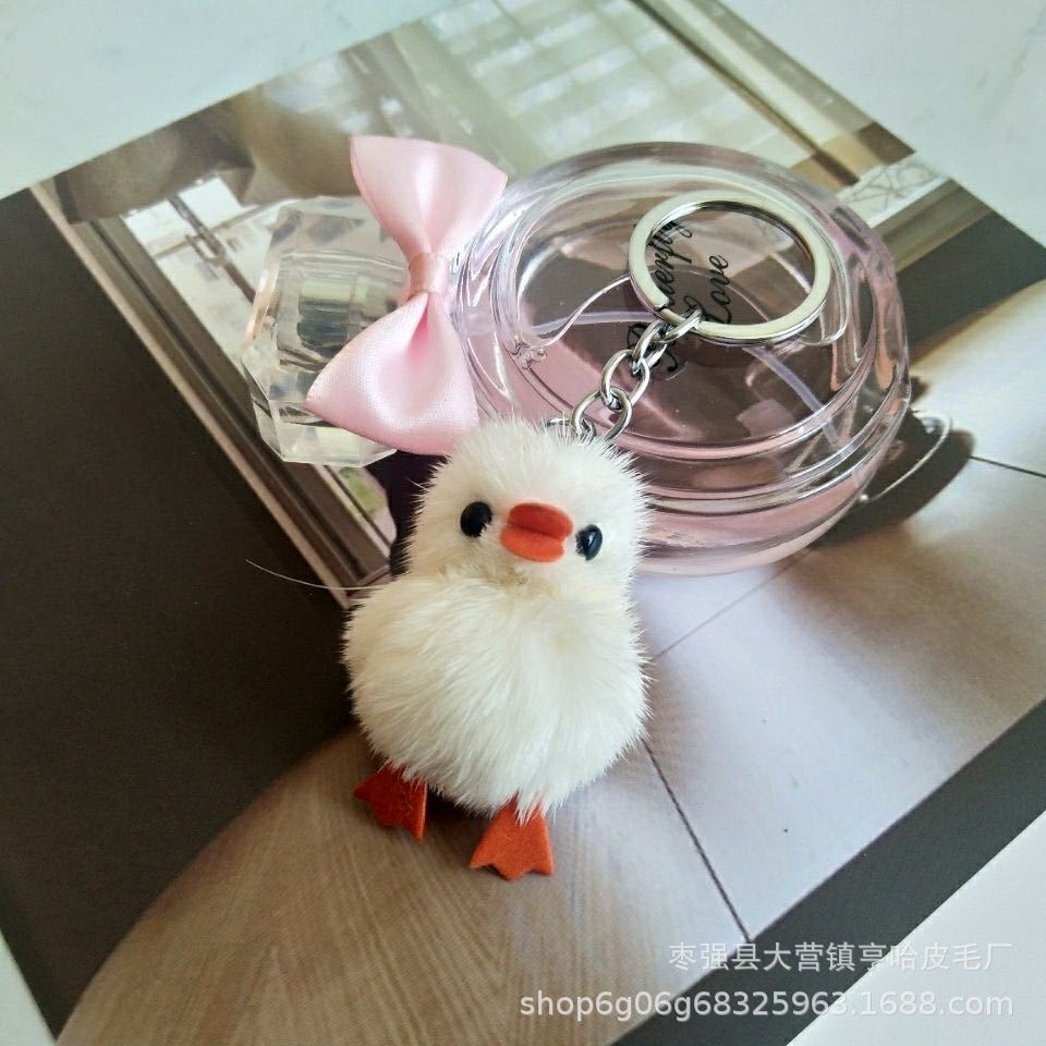 Cute Fuzzy Duck Keychain - Faux Fur Car Accessory