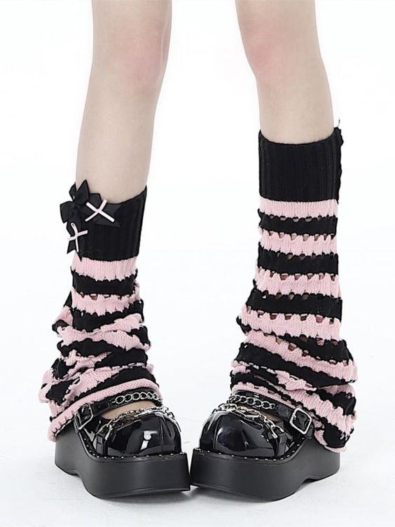 Black and Pink Striped Hollow Knitted Leg Warmers-Homeunderwear