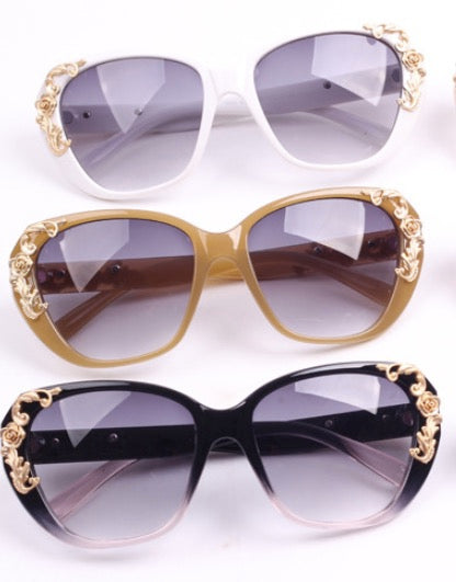 Women's Vintage Gold-tone Roses Carving Oversize Black Frame Sunglasses