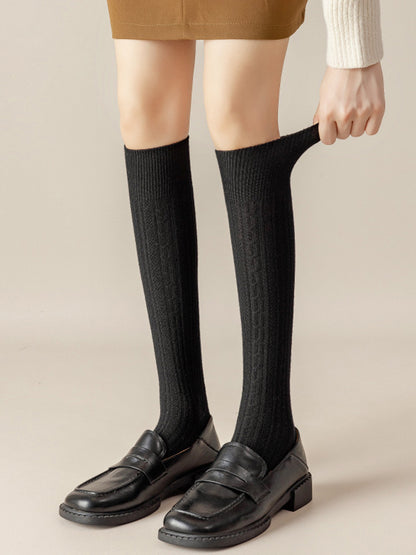 Simple Twist Wool Solid Color Mid-Calf Socks-Homeunderwear