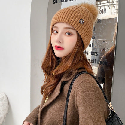 Autumn and winter Korean sweet and lovely pearl hat brim V letter wool ball Knitted Warm thread hat-Homeunderwear