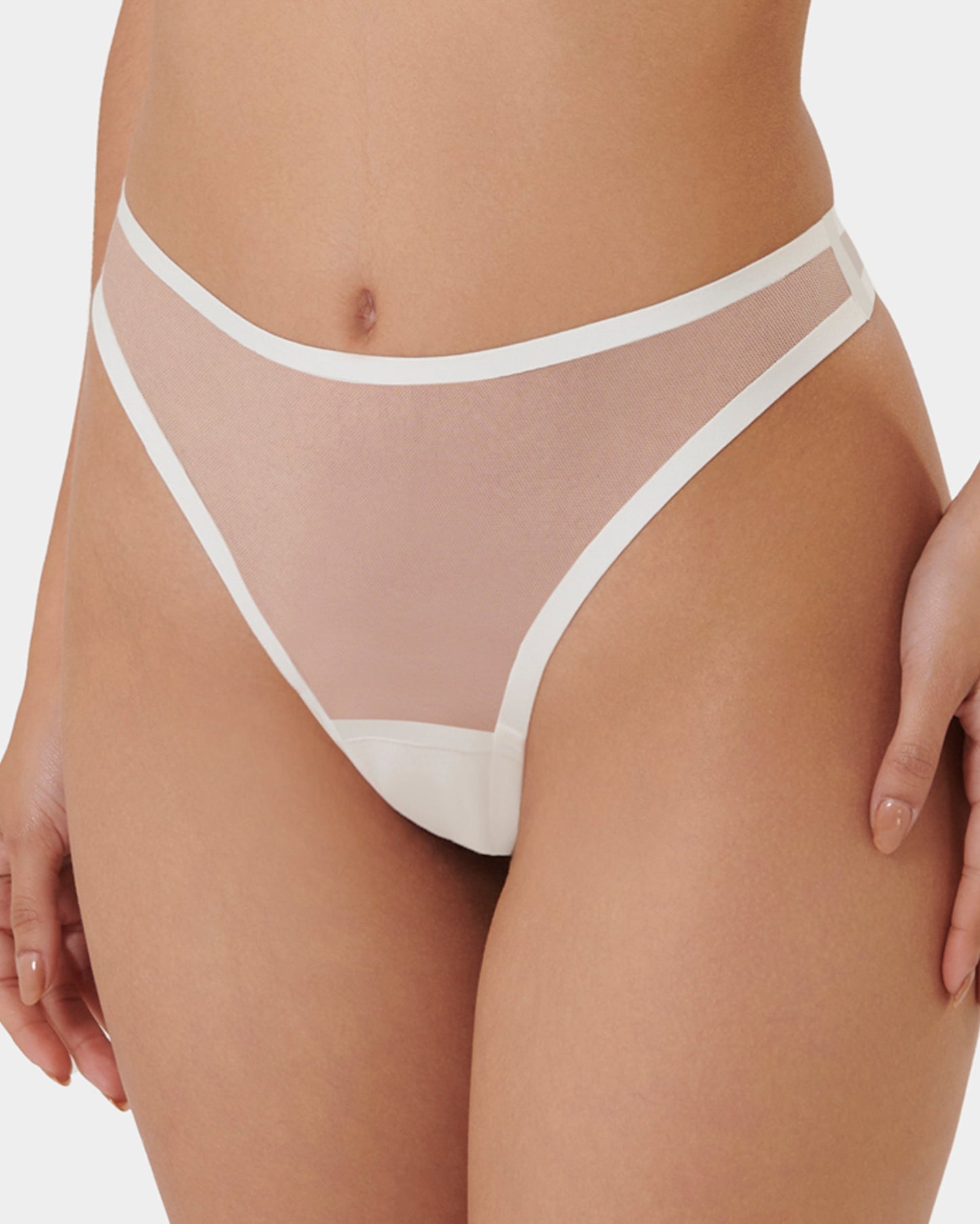 Naomi High-Waist Thong White