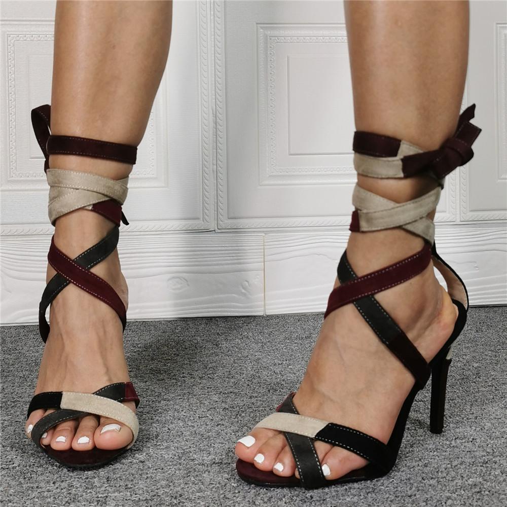 Color matching thin band sandals