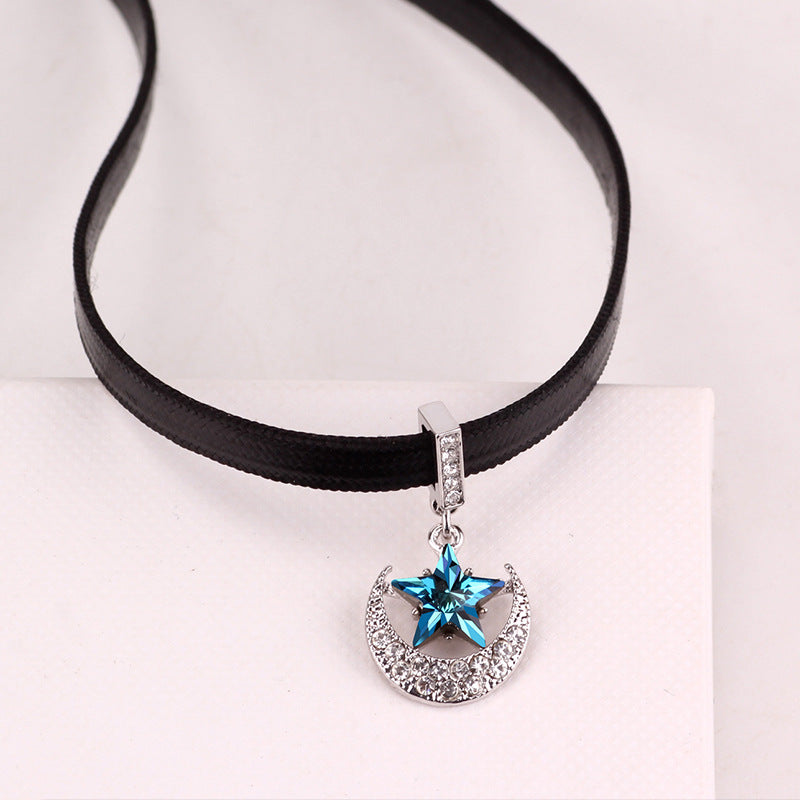 Star Crystal Pendant Choker