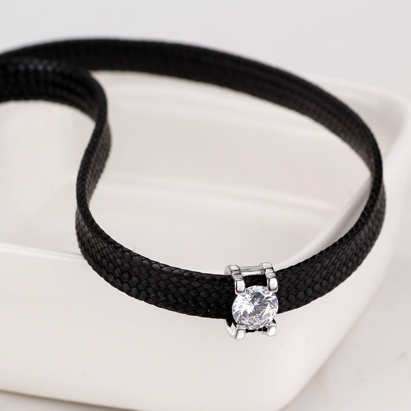 Simple Sexy Choker