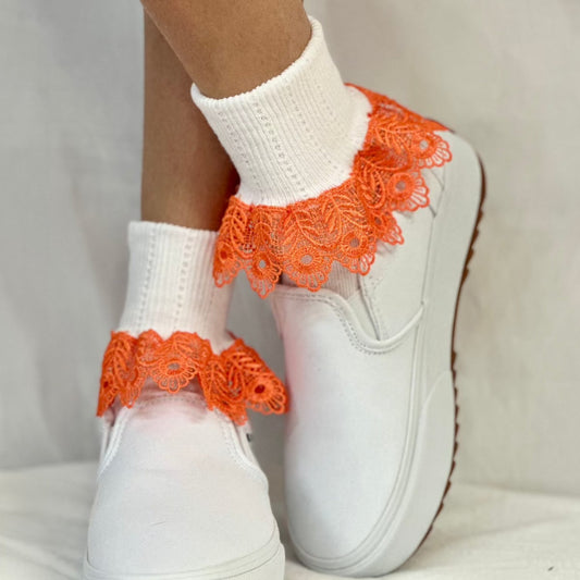 BLOSSOM lace cuff socks - white / orange