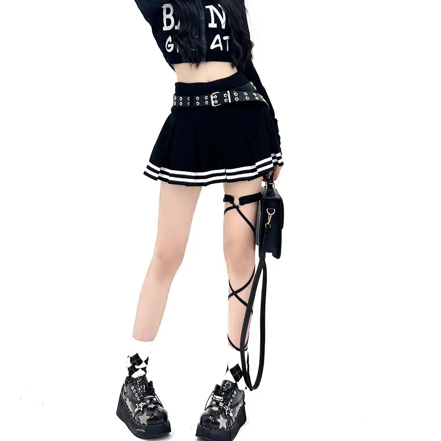 Free Shipping For 'Carnival' Pleated Striped Star Belt Skirt