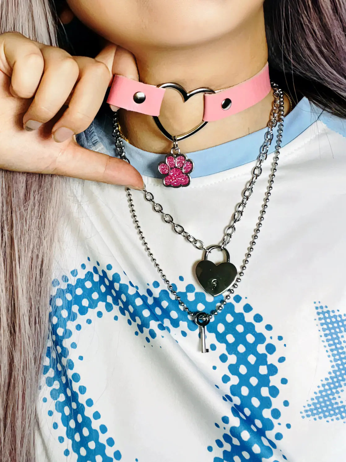 Free Shipping For 'Catfish' Kawaii Goth Squins Pendants Cat Paw Choker