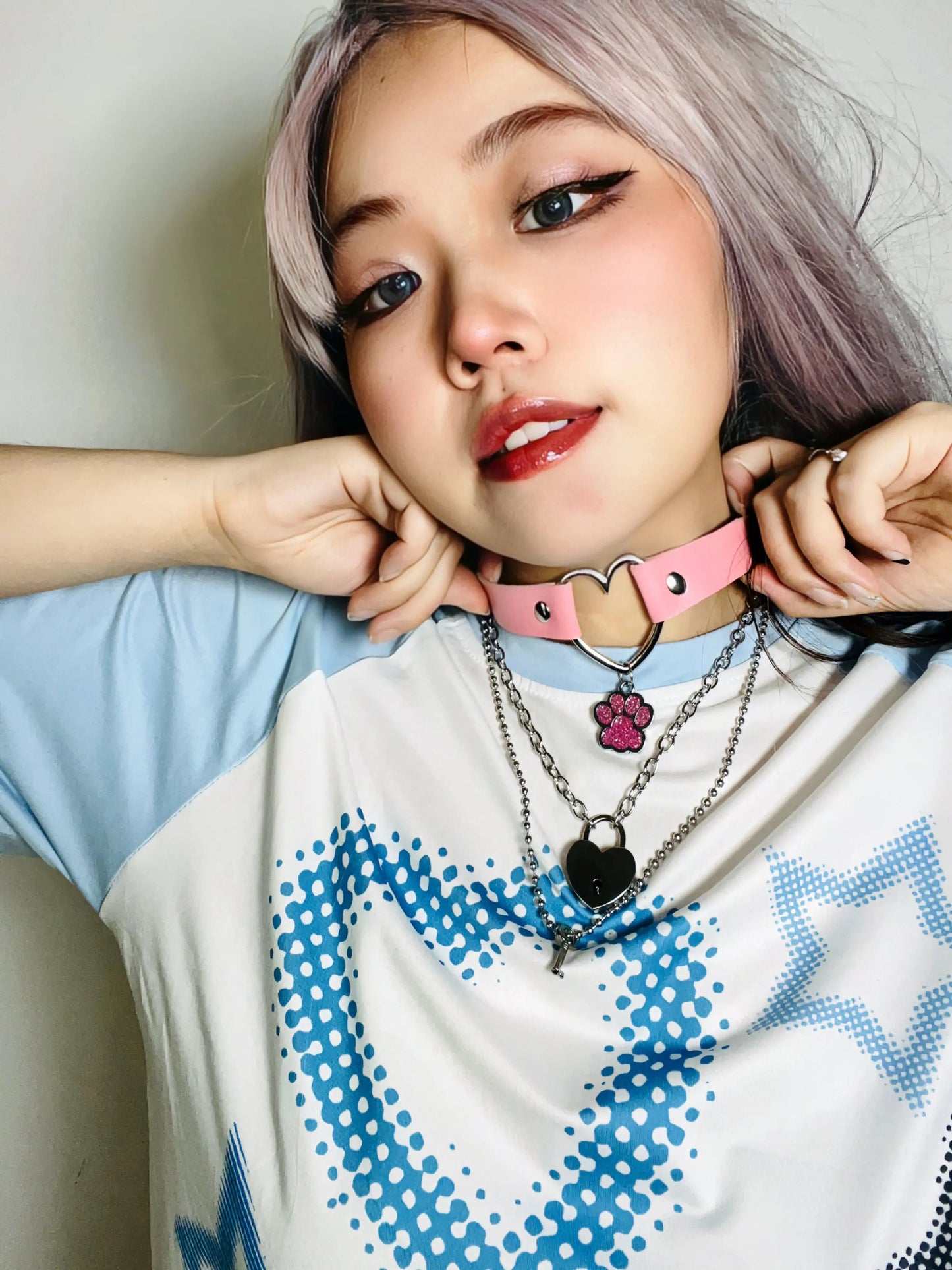 Free Shipping For 'Catfish' Kawaii Goth Squins Pendants Cat Paw Choker