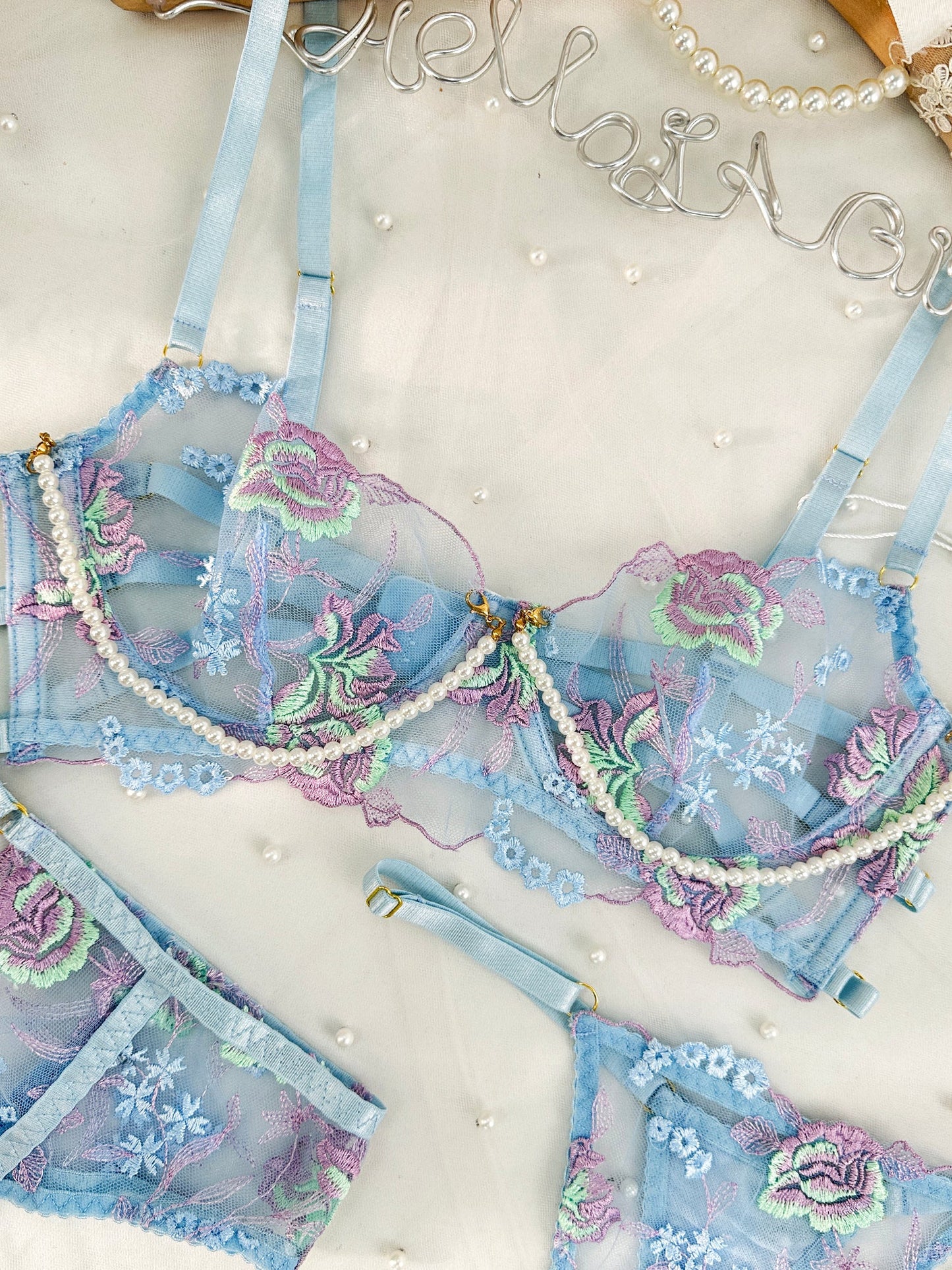 Free Shipping For Blue Floral Embroidery Pearl Chain Lingerie Set