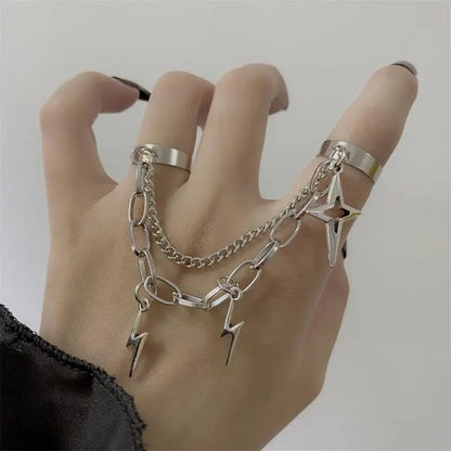 Free Shipping For 'Flash' Future Edgy Chained Rings Set