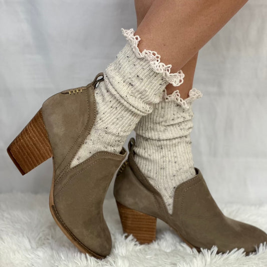 BOOTIE  lace slouch  socks - grey