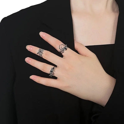 Free Shipping For 'Instinctions' Adjustable Silver Spider Rings Set