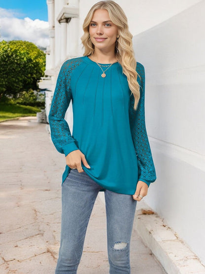 Women's Pleated Top with Lace Raglan Sleeves and Casual Fit