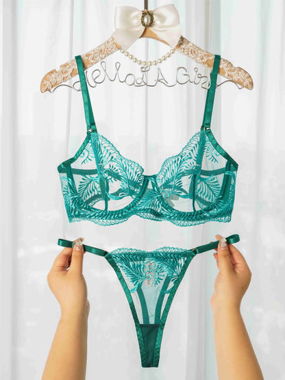 Free Shipping For  Green Elegant Essence Embroidery Lingerie Set