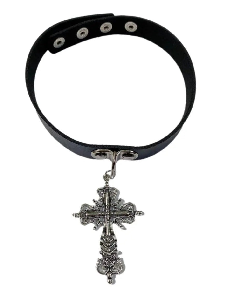 Free Shipping For 'Rebel Leopard' Print Rhinestone Cross Choker