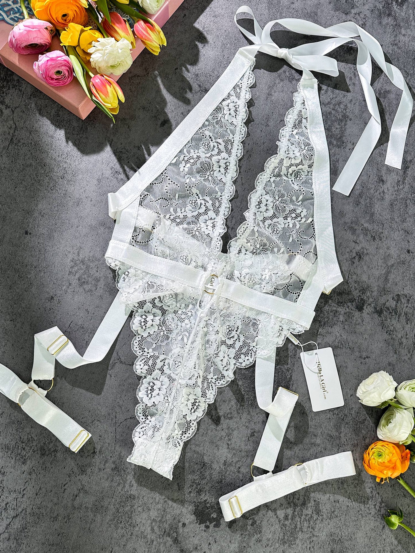 Free Shipping For White Sexy Lace Suspenders Shapewear