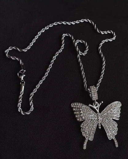 Free Shipping For 'Montage'  Butterfly Rhinestone Y2k Necklaces Set