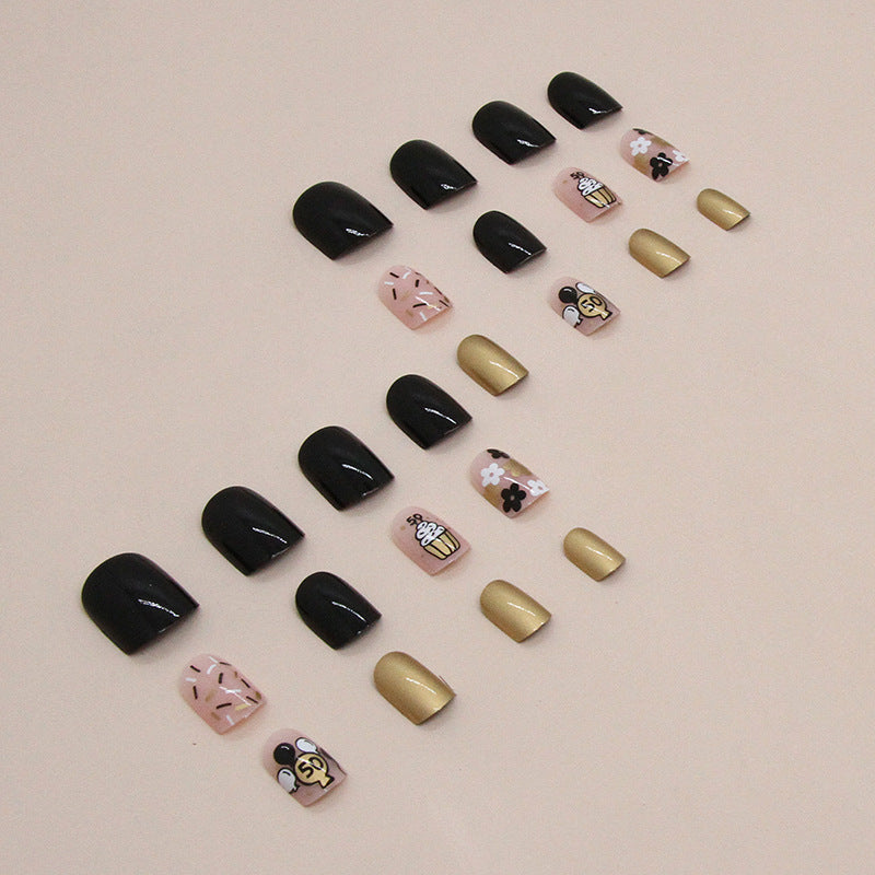 Sweet and Cool Black Gold Short Solid Color Nails