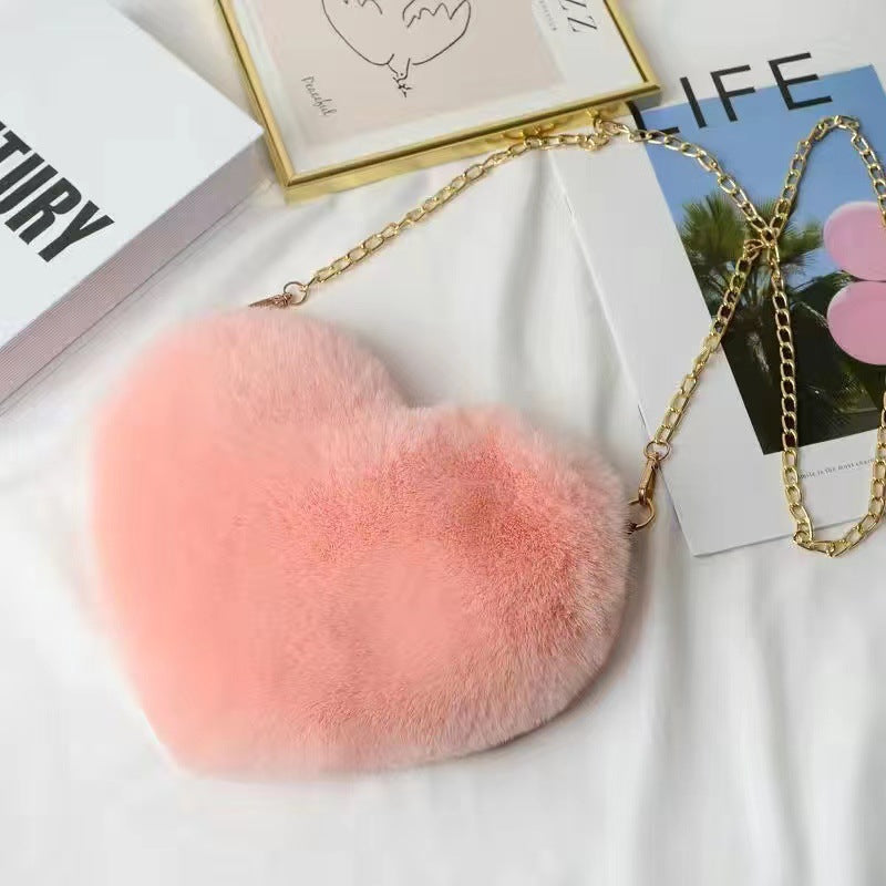 Fashionable Faux Fur Heart-Shaped Chain Crossbody Bag