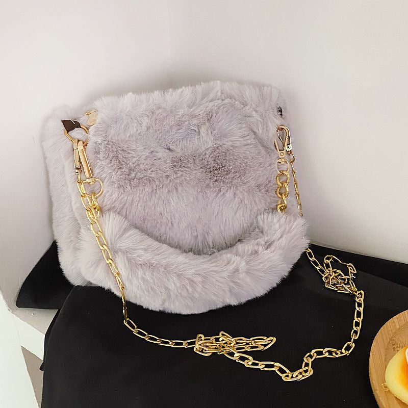 Fuzzy Winter Crossbody Bag - Fashionable Chain Purse