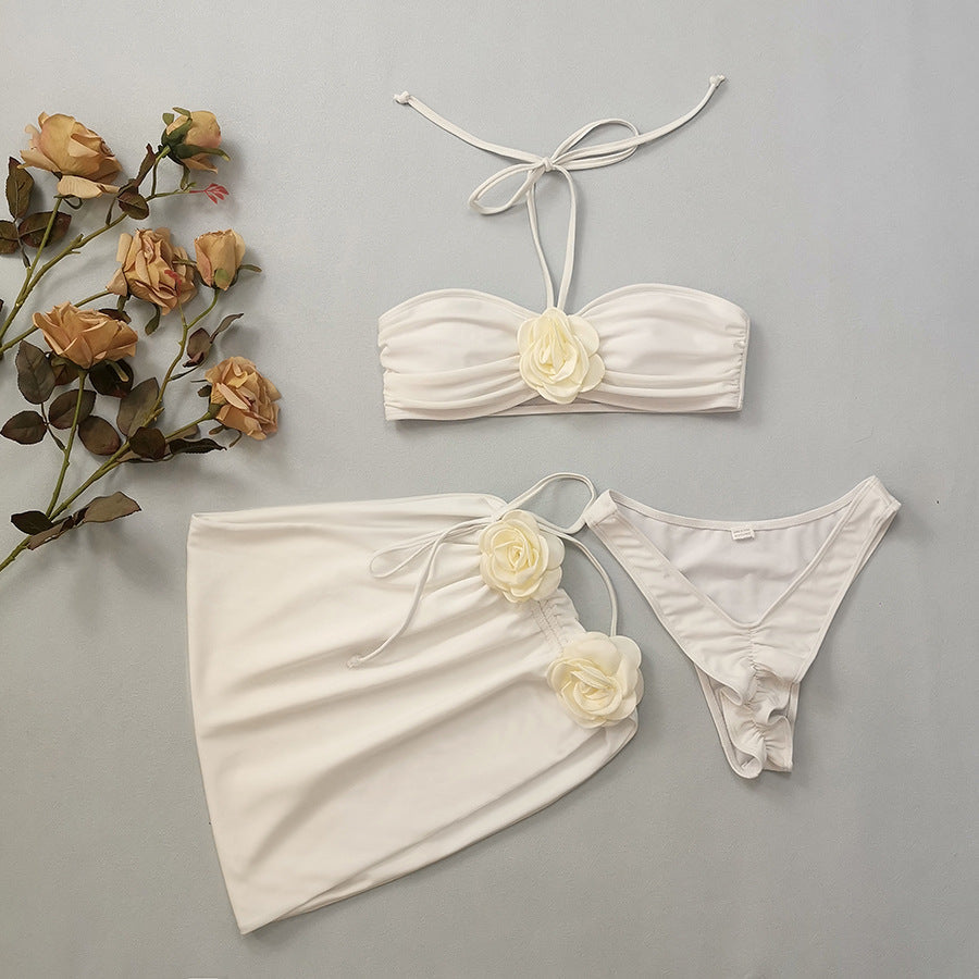 Milky White Blossoms Beach Vacation Wind Three-piece Set Swimsuit