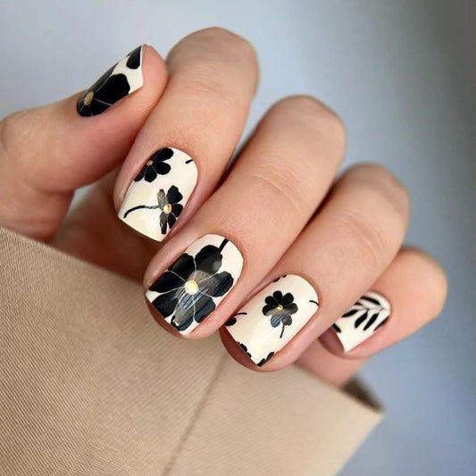 Vintage Natural Short Square Nails with Black Ruffle Design