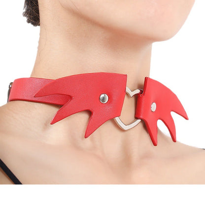 Swallow Wings Training Choker