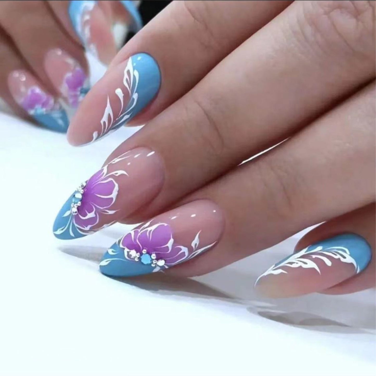 Summer Purple Flower Willow Fluff French Tip Nails