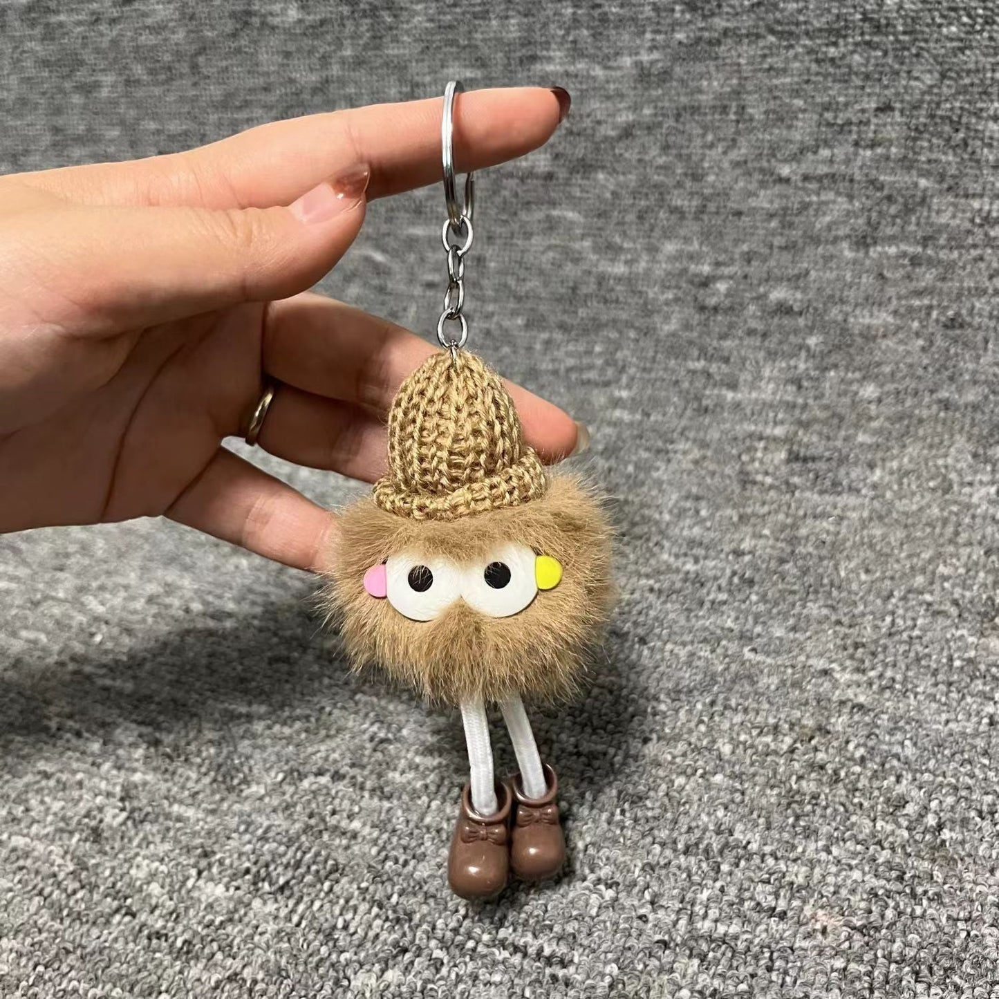 Cute Plush Hat Keychain - High-Quality School Gift