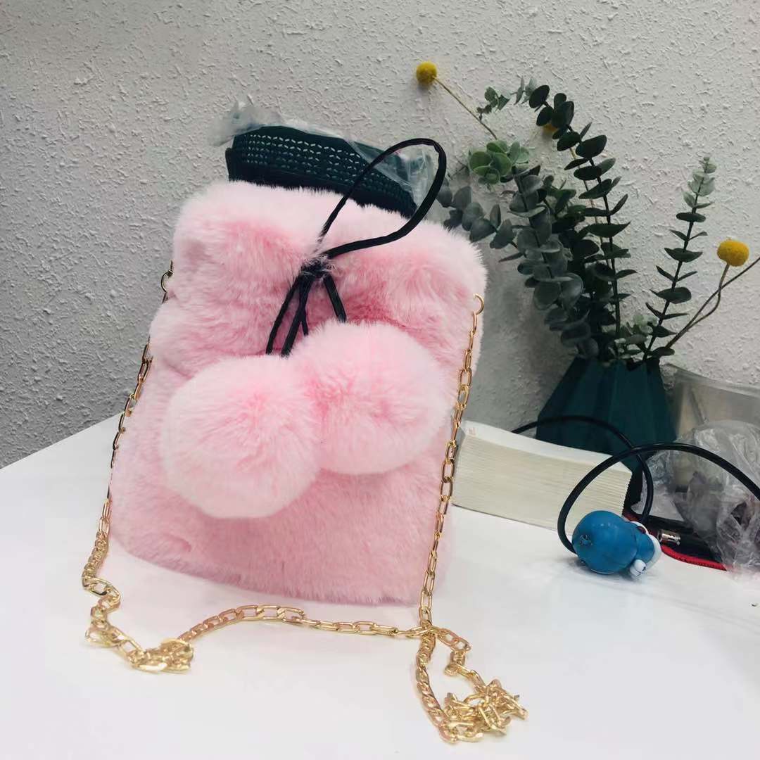 Versatile Chain Crossbody Bucket Bag - Fuzzy & Stylish