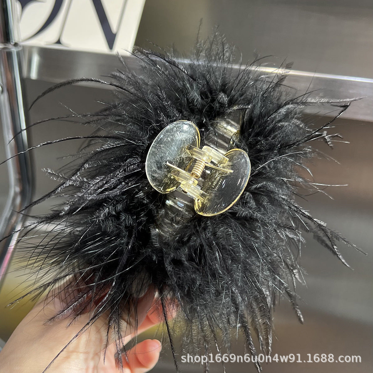 Ostrich Feather Hair Claw Clip Glamorous Accessor