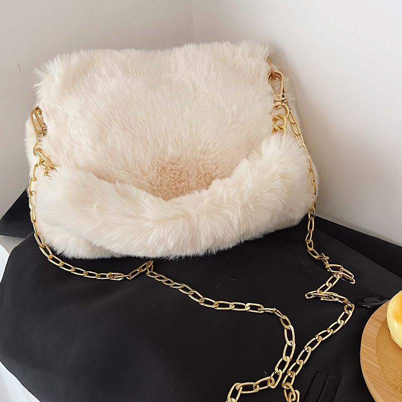 Fuzzy Winter Crossbody Bag - Fashionable Chain Purse