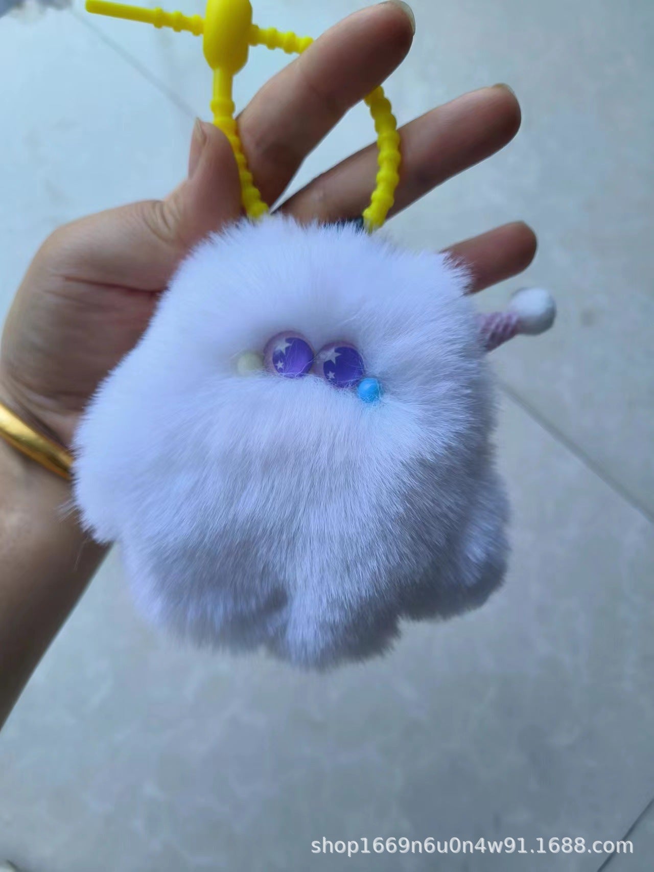 Cute Fuzzy Ice Cream Keychain - 10cm Plush Toy