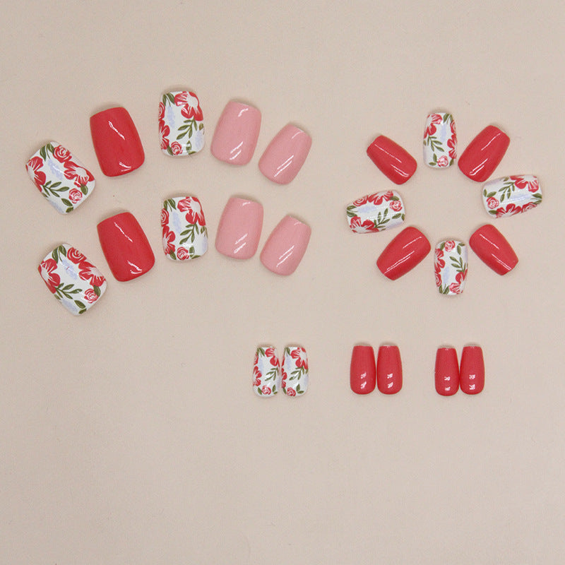 Early Autumn Soft Tangerine Red Flower Retro Nails