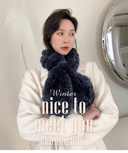 "Fashionable Real Rabbit Fur Scarf - Winter Accessory