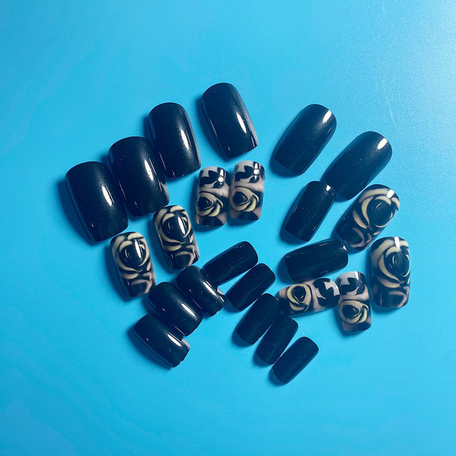 24-Piece Black Rose Removable Fall Nails