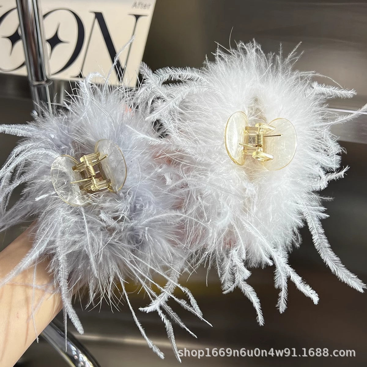 Ostrich Feather Hair Claw Clip Glamorous Accessor