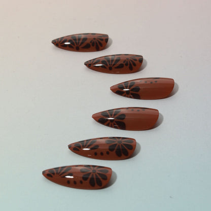 24 Pieces Almond-Shaped Short Brown Minimalist Nail Tips