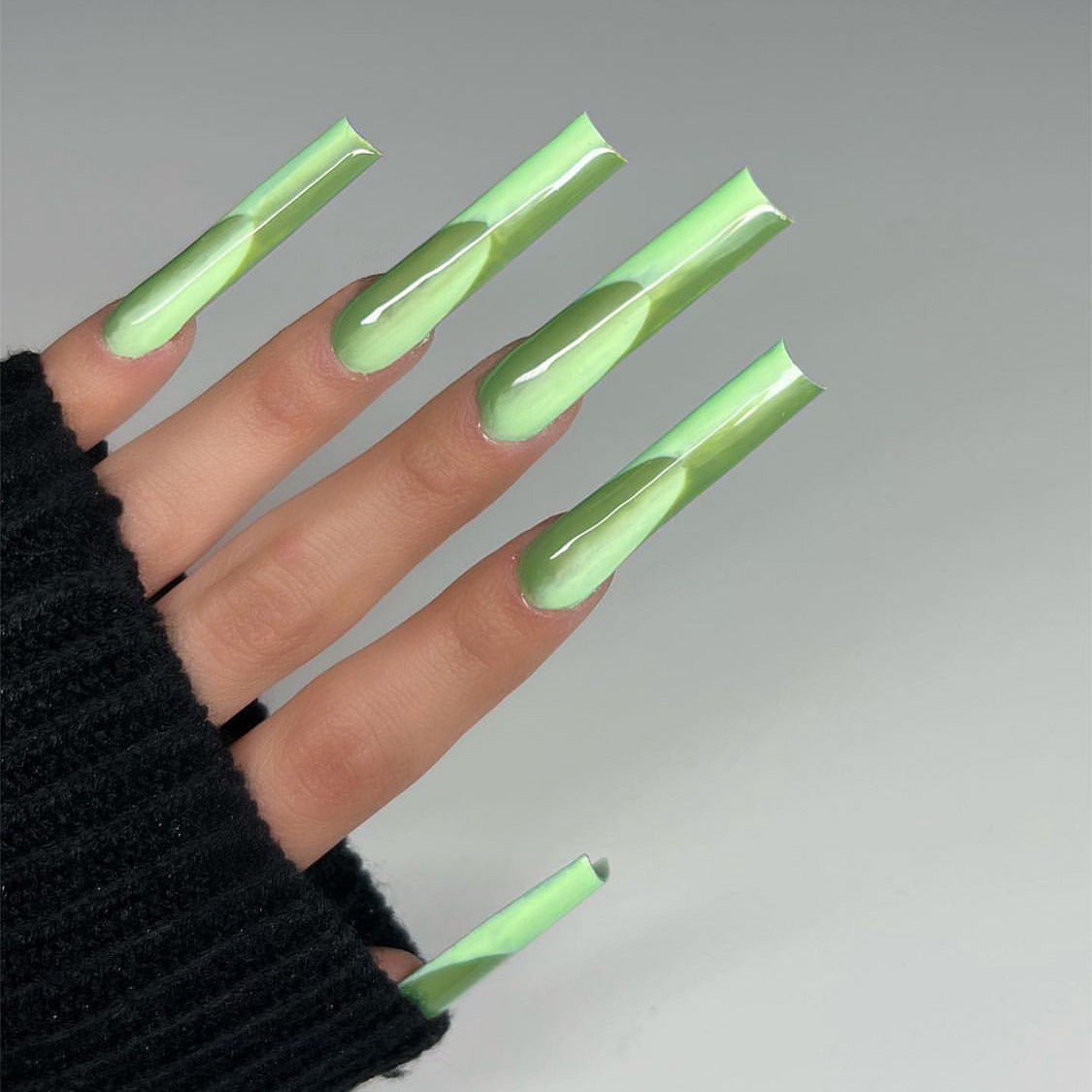 Fluorescent Green Jade Gradient Nail Tips, Wearable Design