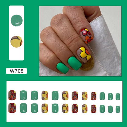 Short Adorable Nails, Simple Green Flower Design